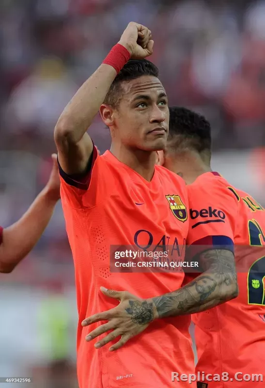 14-15 Barcelona Away Retro Jersey Player Version Pink - detail