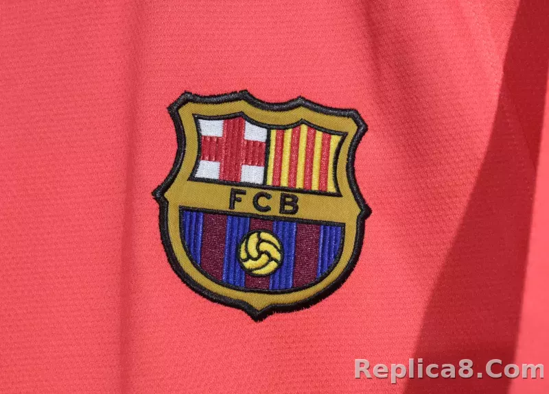 14-15 Barcelona Away Retro Jersey Player Version Pink - detail