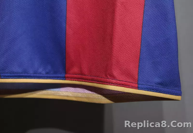 07-08 Barcelona Home Retro Jersey Player Edition - detail