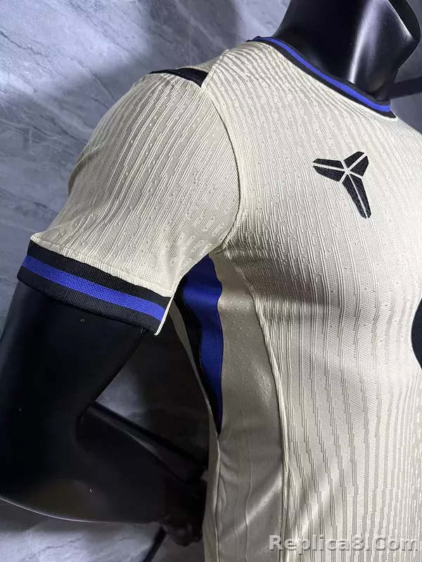 25-26 Barcelona Away Player Version Soccer Jersey Correct Logo - detail