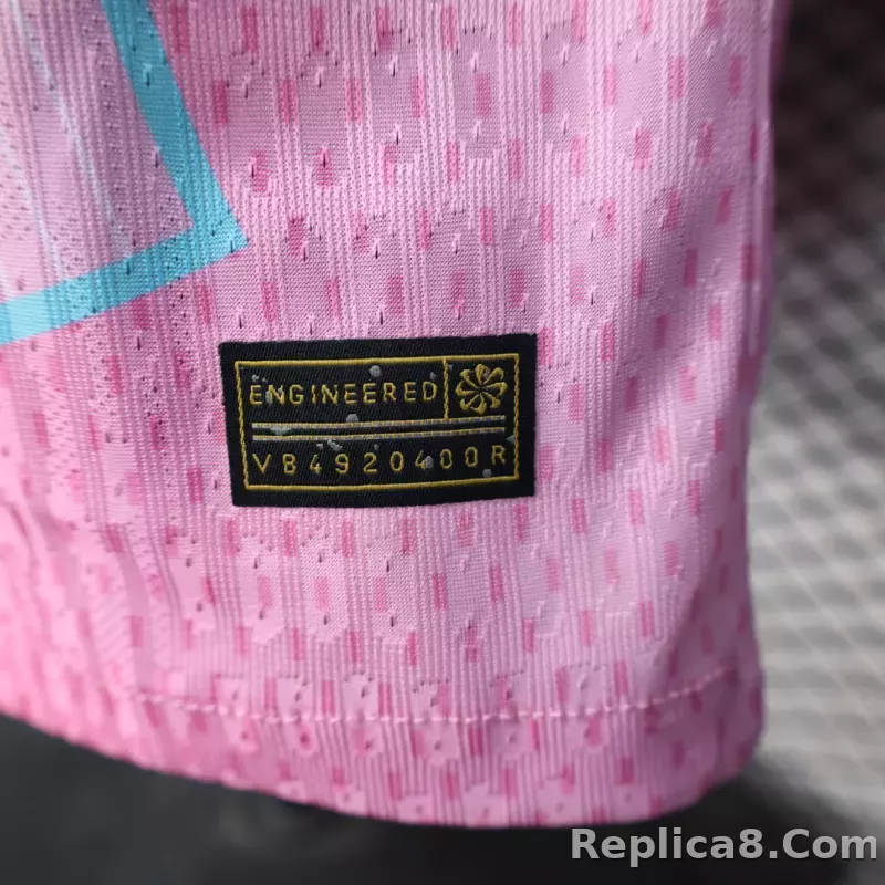 25-26 Barcelona Pink Special Edition Player Version Soccer Jersey - detail