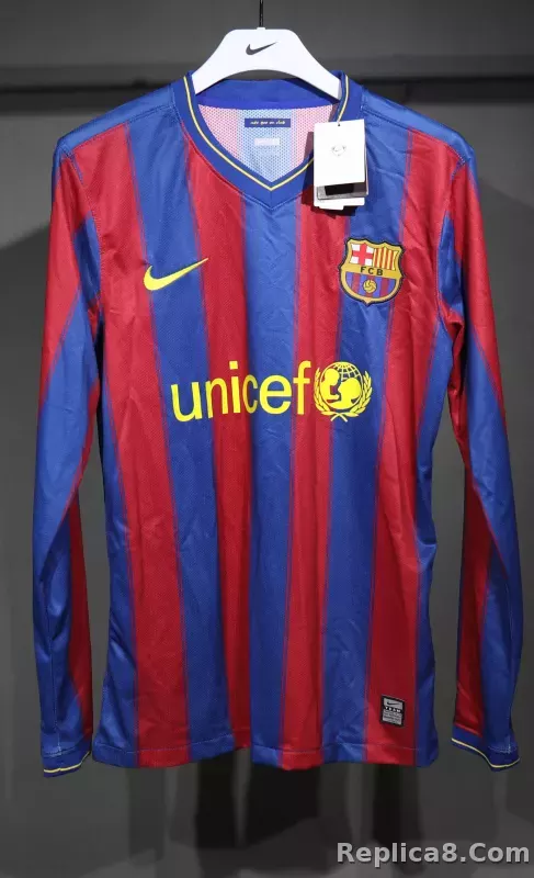 09-10 Barcelona Home Retro Jersey Player Edition - detail