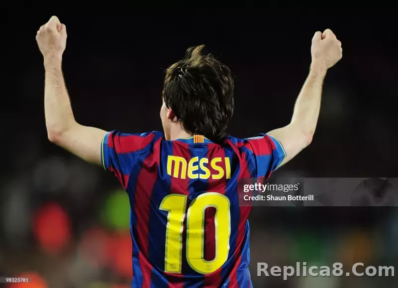 09-10 Barcelona Home Retro Jersey Player Edition - detail