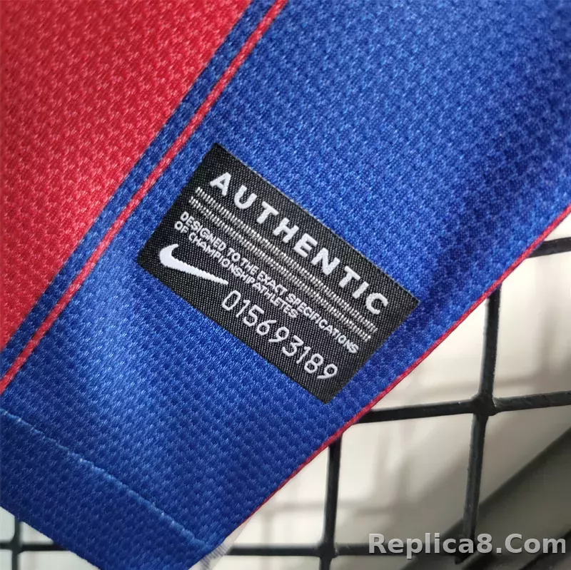 09-10 Barcelona Home Retro Jersey - detail