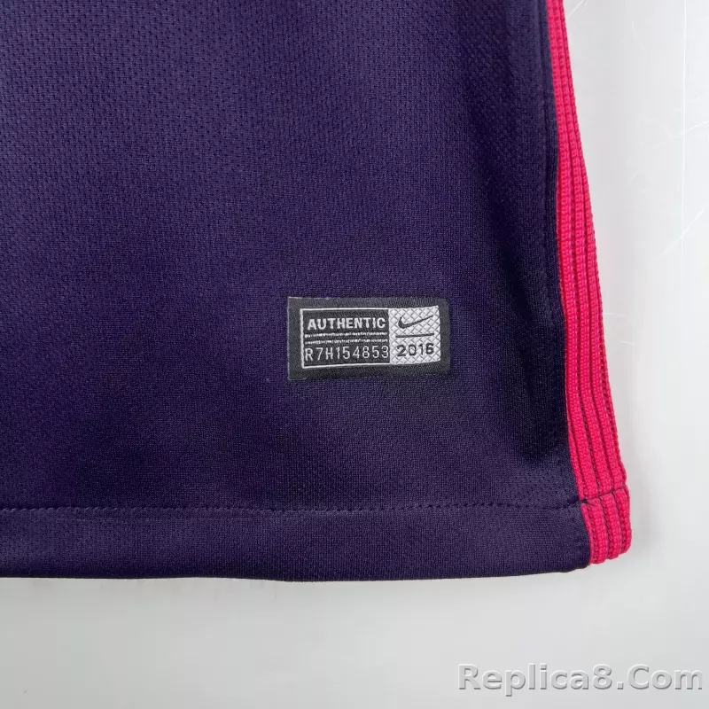 16-17 Barcelona Away Retro Jersey - detail