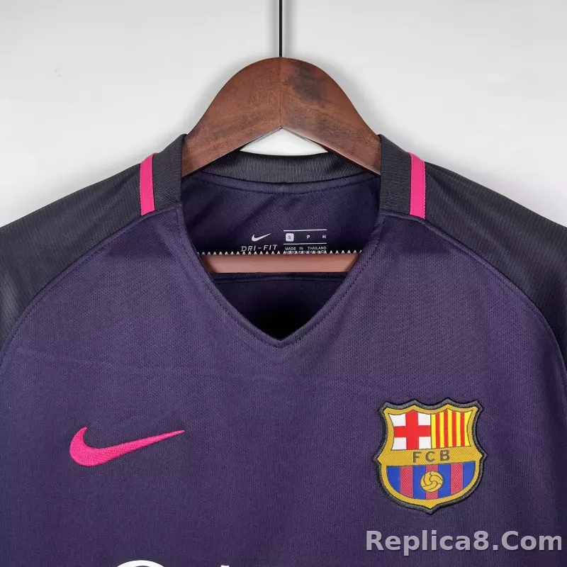 16-17 Barcelona Away Retro Jersey - detail
