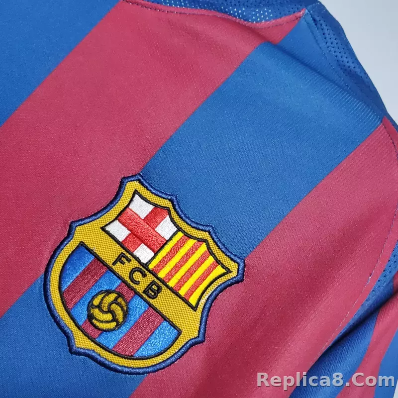 05-06 Barcelona Home Retro Jersey - detail