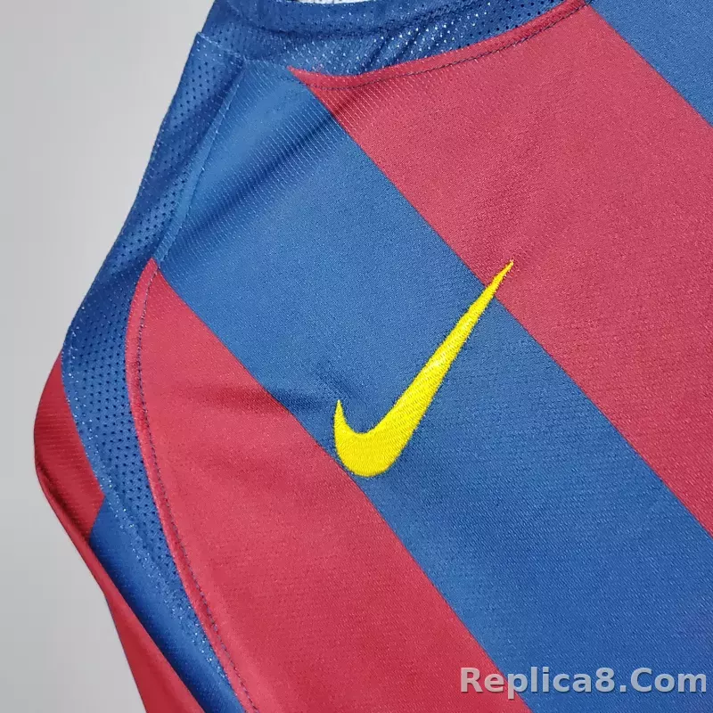 05-06 Barcelona Home Retro Jersey - detail