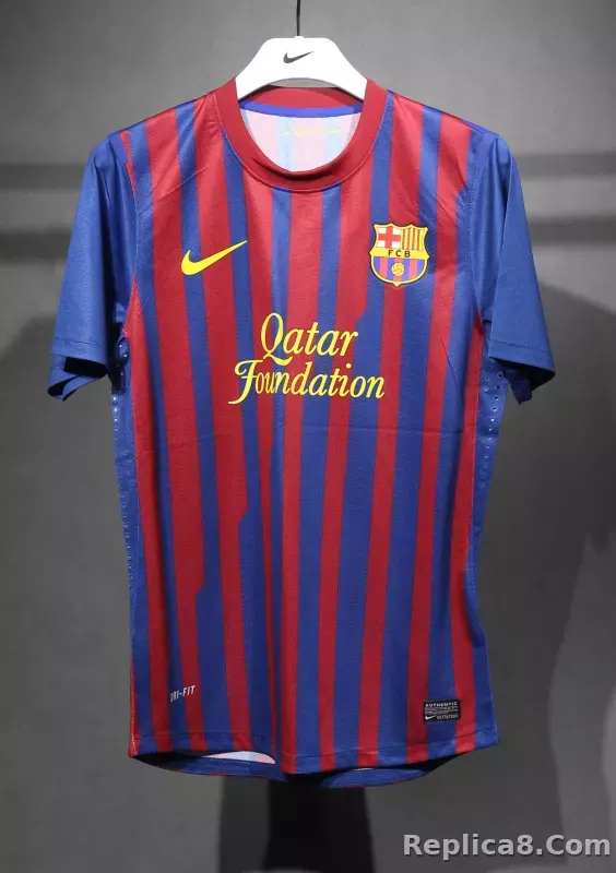 11-12 Barcelona Home Retro Jersey Player Edition - detail