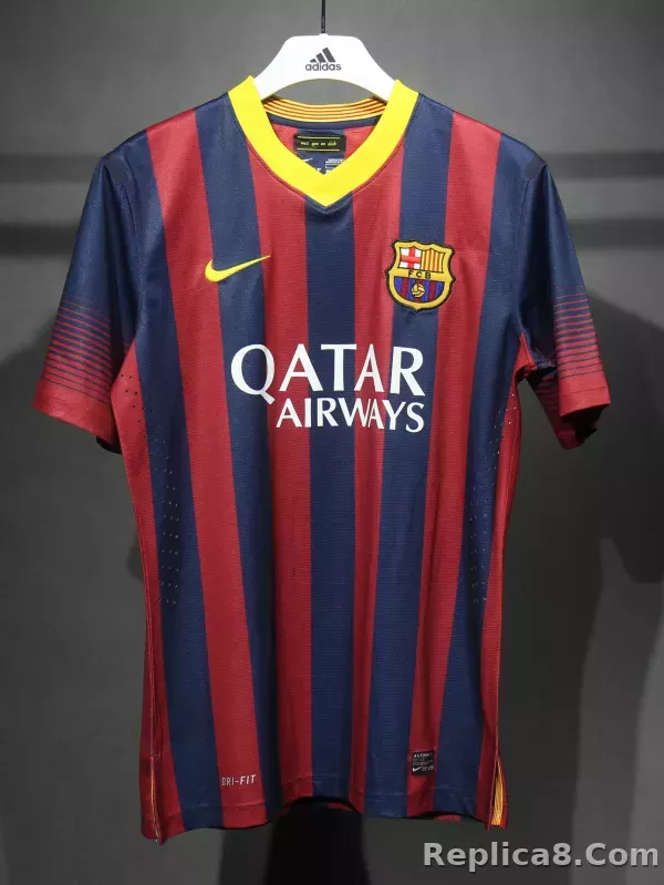 13-14 Barcelona Home Retro Jersey Player Version - detail