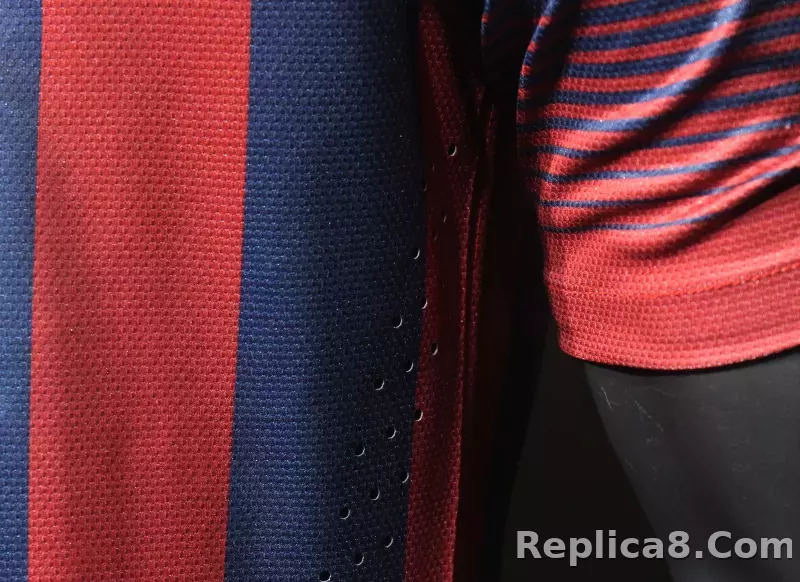 13-14 Barcelona Home Retro Jersey Player Version - detail