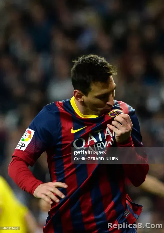 13-14 Barcelona Home Retro Jersey Player Version - detail