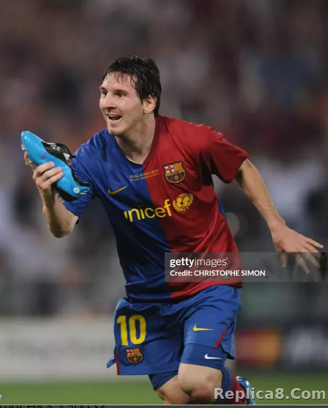 08-09 Barcelona Home Retro Jersey Player Edition - detail