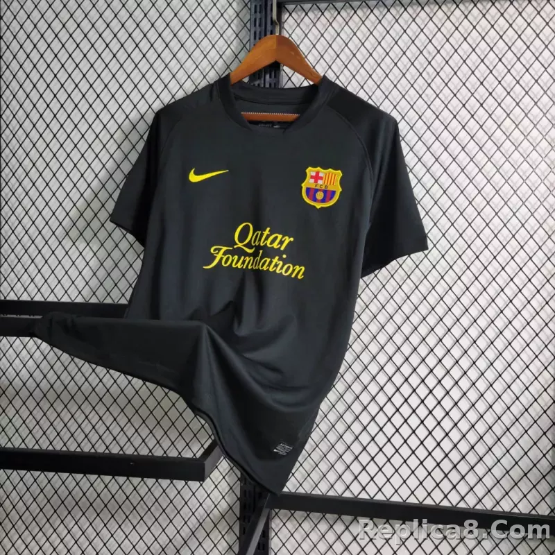 11-12 Barcelona Away Retro Jersey - detail