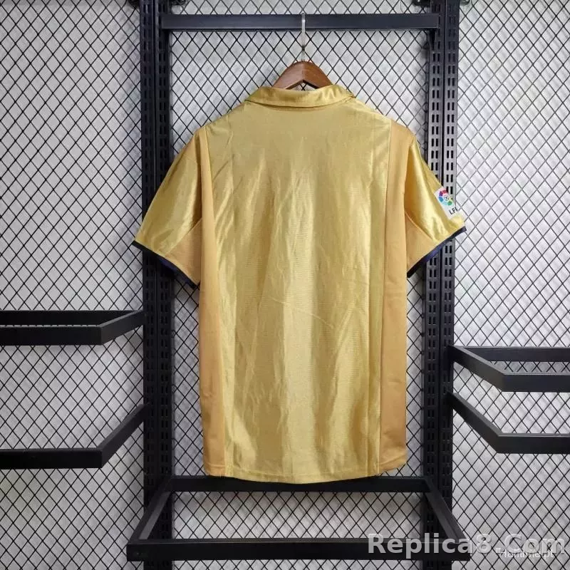 01-02 Barcelona Home Retro Jersey - detail