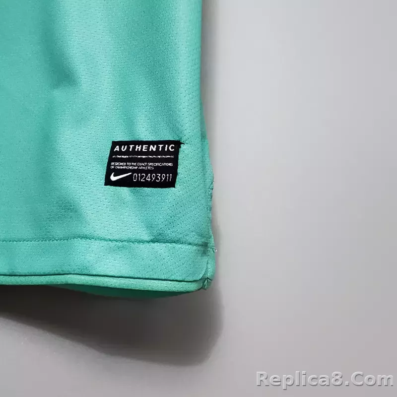10-11 Barcelona Away Retro Jersey - detail