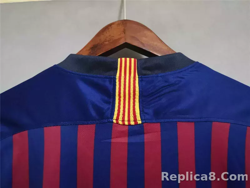 18-19 Barcelona Home Retro Jersey - detail