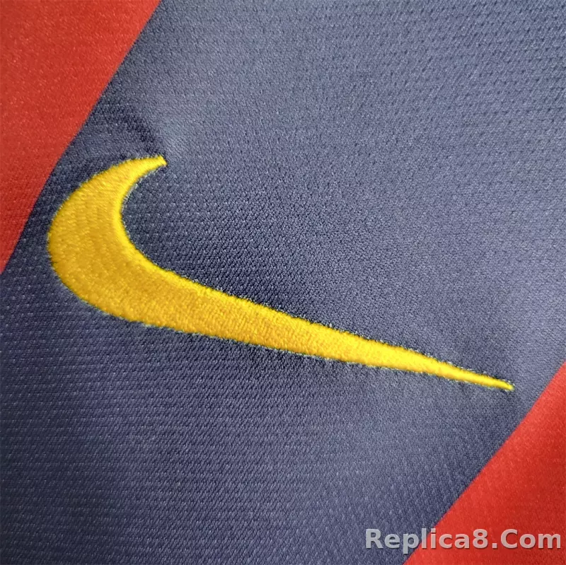 14-15 Barcelona Home Retro Jersey - detail