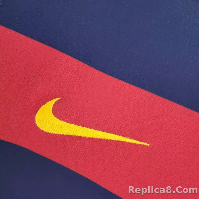 15-16 Barcelona Home Retro Jersey - detail