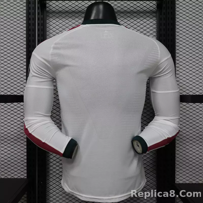 26-27 Real Madrid Special Soccer Jersey Player Version Long Sleeve - detail