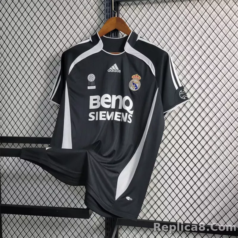 2006-07 Real Madrid Away Retro Soccer Jersey - detail