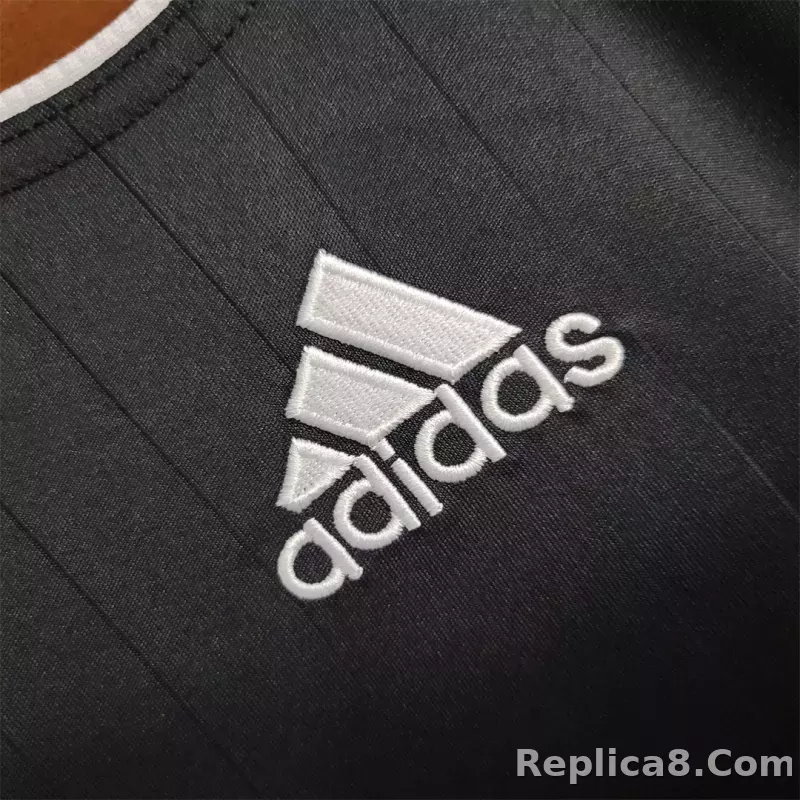 2006-07 Real Madrid Away Retro Soccer Jersey - detail