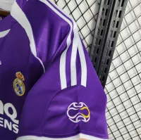 2006-07 Real Madrid Third Away Retro Soccer Jersey - view 8