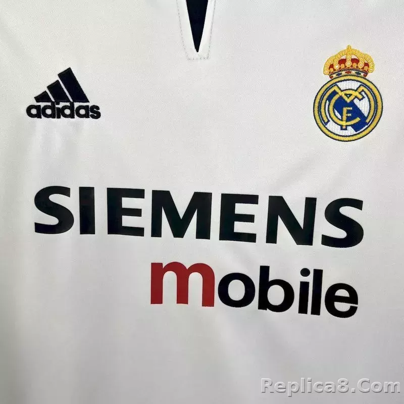 2003-04 Real Madrid Home Retro Soccer Jersey - detail