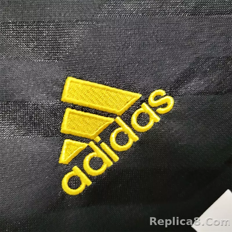 2011-12 Real Madrid Away Retro Soccer Jersey - detail