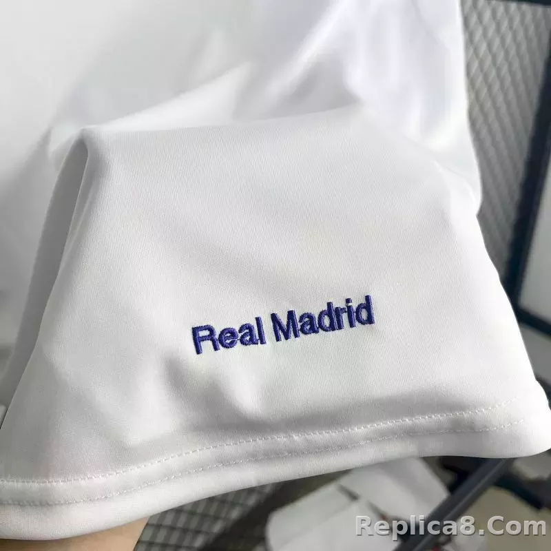 2007-08 Real Madrid Home Retro Jersey - detail