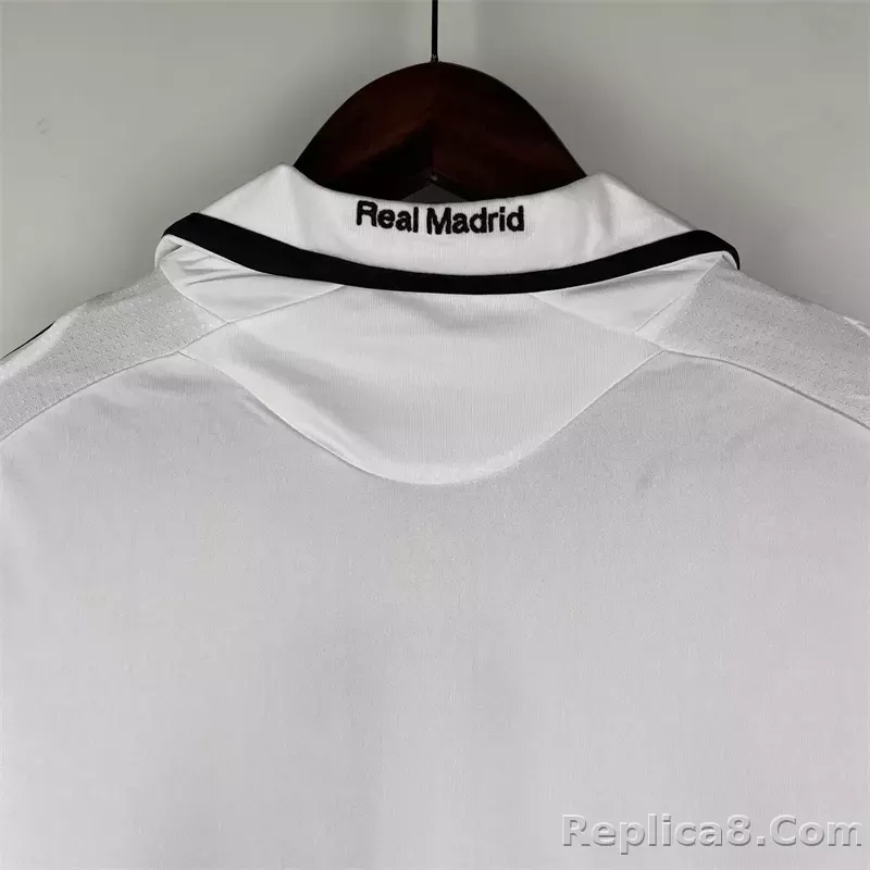 2008-09 Real Madrid Home Retro Jersey - detail