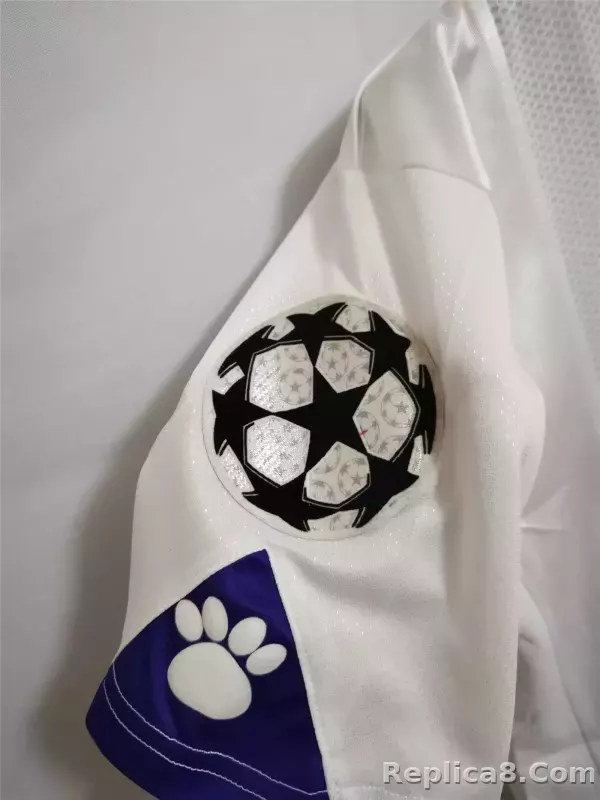 1997-98 Real Madrid Home Retro Jersey - detail