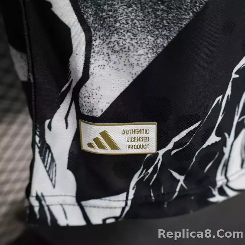 25-26 Real Madrid Marvel Soccer Jersey Special Edition Long Sleeve - detail