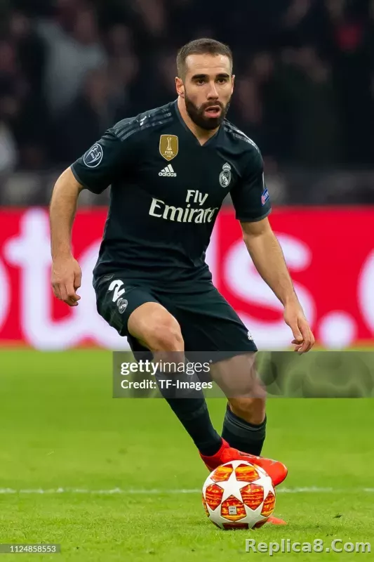 2018-19 Real Madrid Away Retro Jersey Player Edition - detail