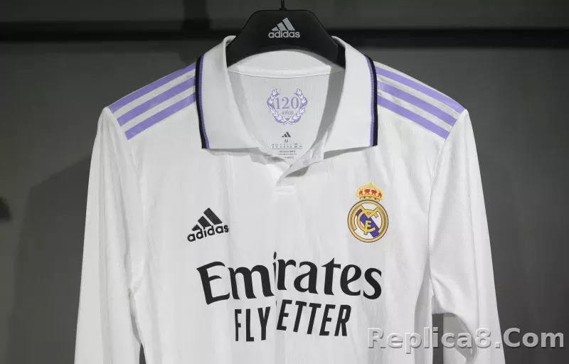 22-23 Real Madrid Home Retro Jersey Player Edition Long Sleeve - detail
