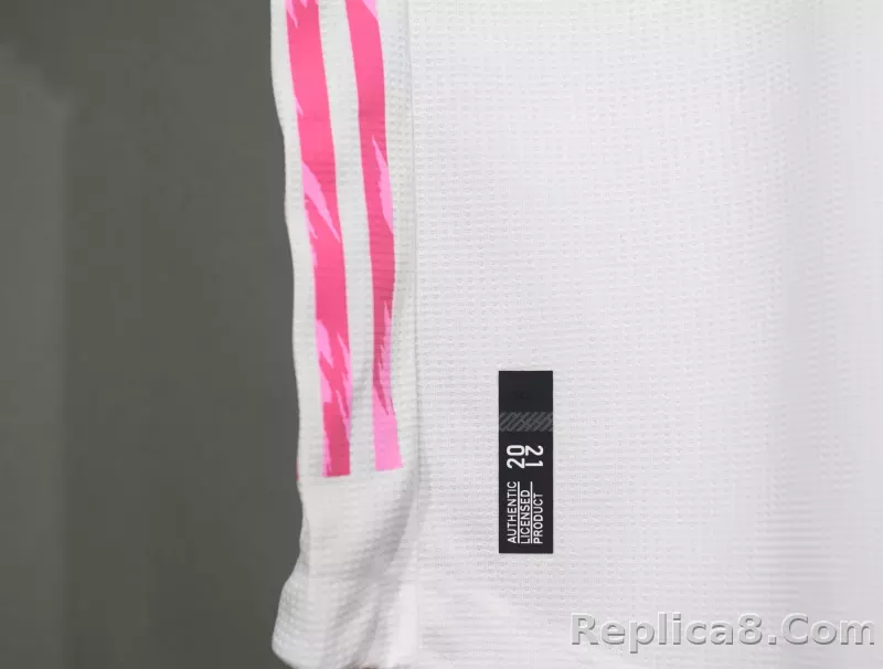 20-21 Real Madrid Home Retro Jersey Player Edition - detail