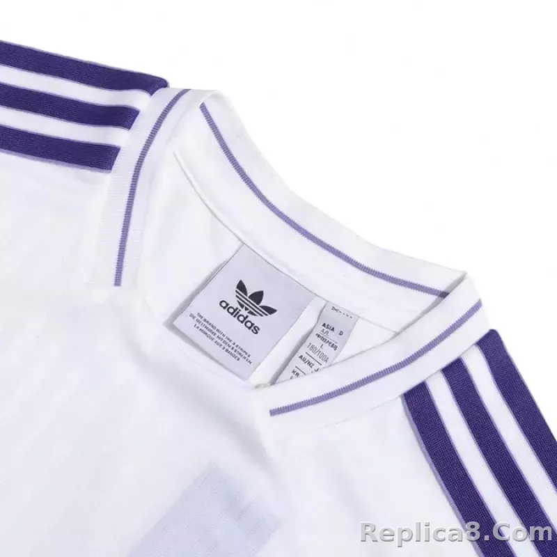25-26 Real Madrid Short Sleeve T-Shirt With Loose Fit Jersey Football Theme Graphic Design - detail