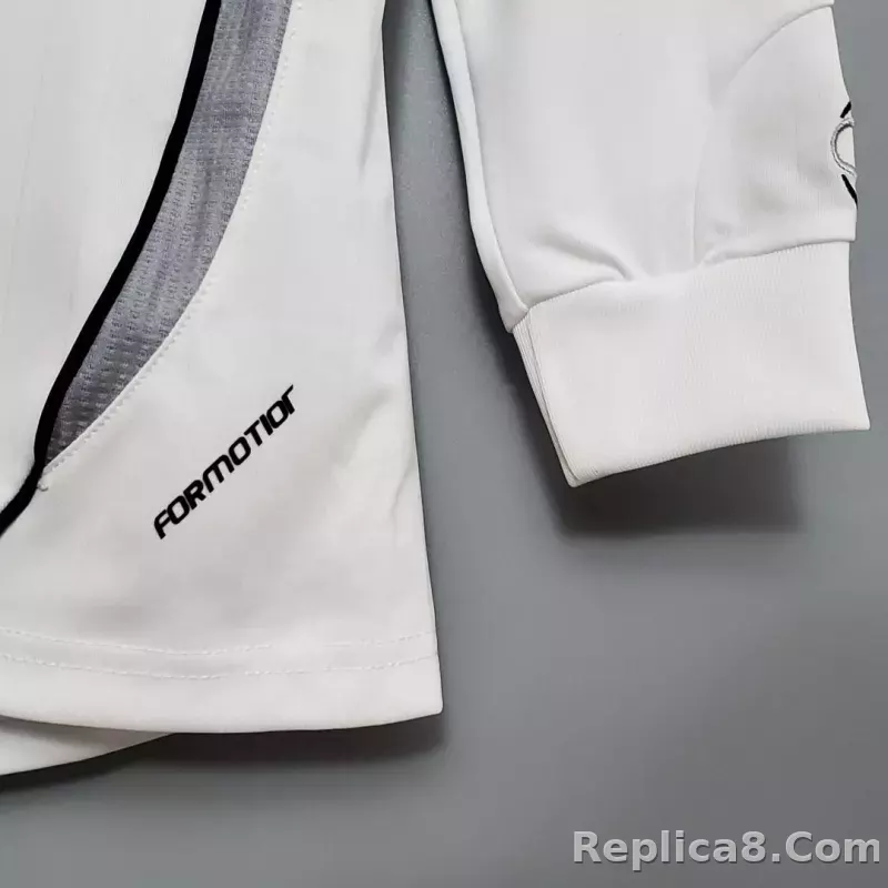 2006/07 Real Madrid Home Retro Jersey Long Sleeve - detail