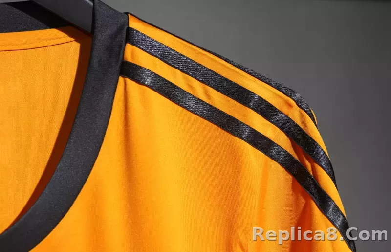 2013/14 Real Madrid Third Away Retro Jersey Player Version - detail