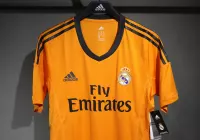2013/14 Real Madrid Third Away Retro Jersey Player Version - view 7