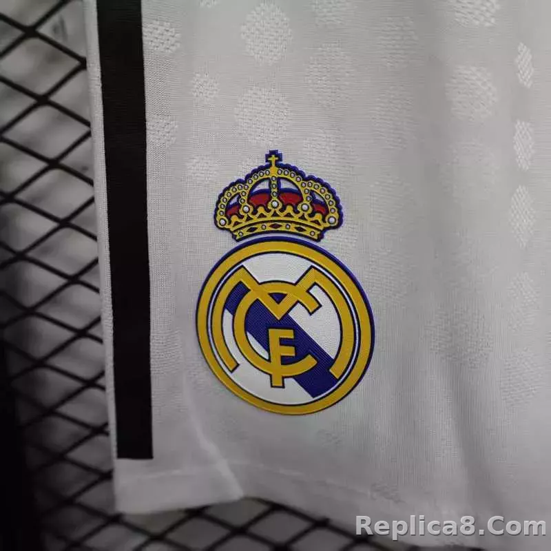 25-26 Real Madrid Home Soccer Shorts - detail