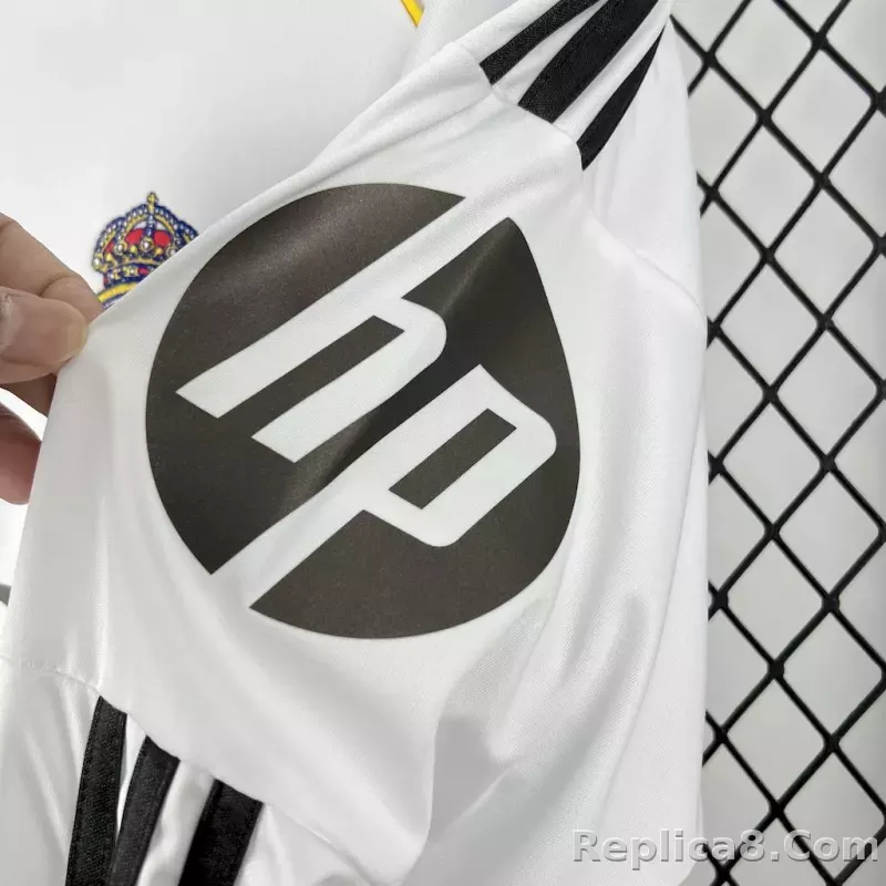 25-26 Real Madrid Home Soccer Jersey Long Sleeve - detail