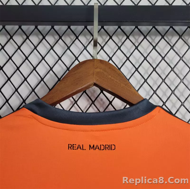 2013/14 Real Madrid Third Away Retro Jersey - detail