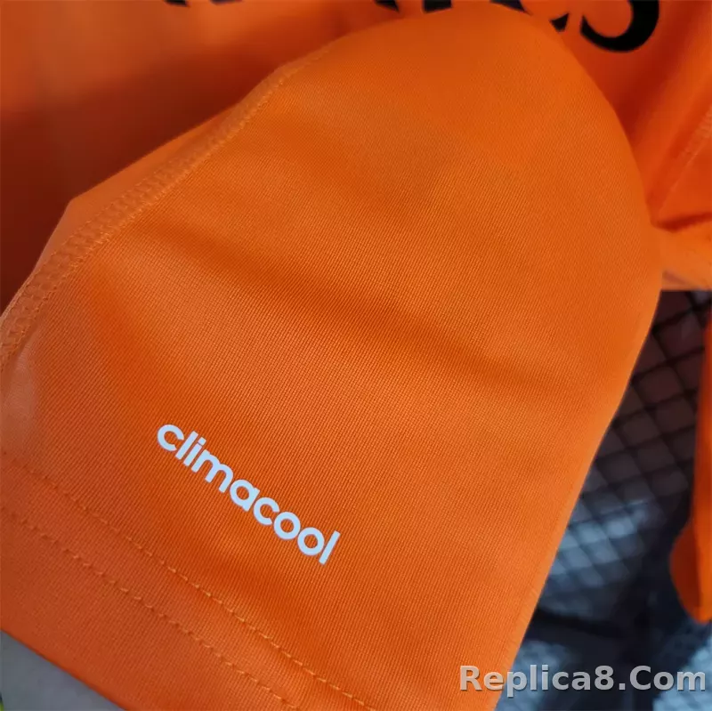2013/14 Real Madrid Third Away Retro Jersey - detail