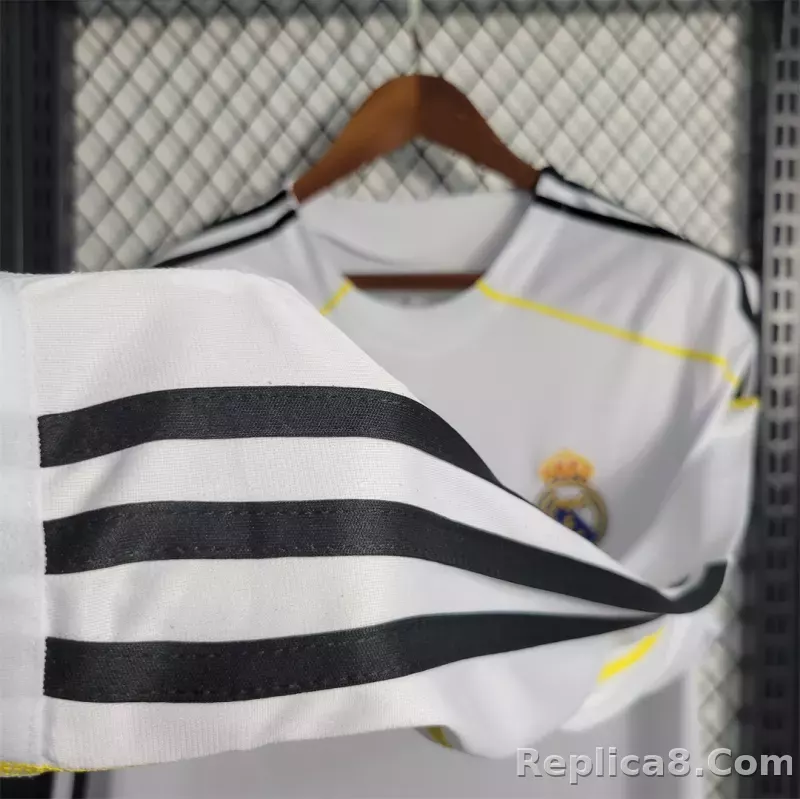 2009/10 Real Madrid Home Retro Jersey Long Sleeve - detail