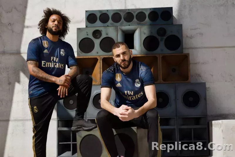 19-20 Real Madrid Away Retro Jersey Player version - detail