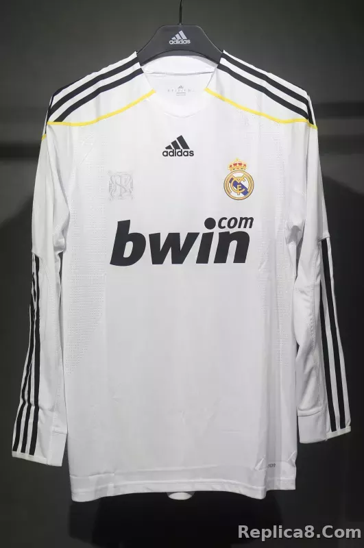 2009/10 Real Madrid Home Retro Jersey Player Edition Long Sleeve