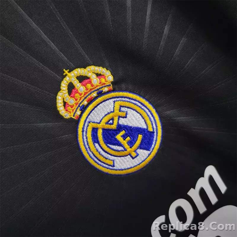 2010/11 Real Madrid Away Retro Jersey - detail