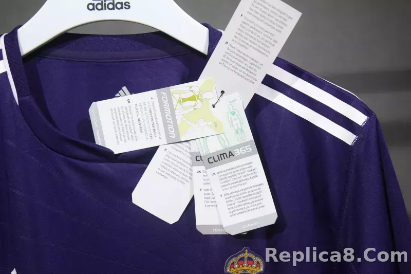 2010/11 Real Madrid Third Away Retro Jersey Player Version - detail