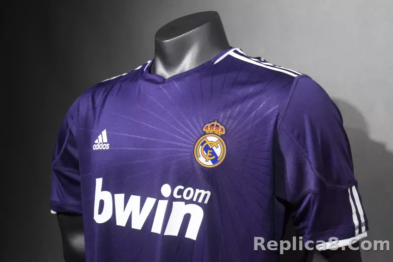 2010/11 Real Madrid Third Away Retro Jersey Player Version - detail